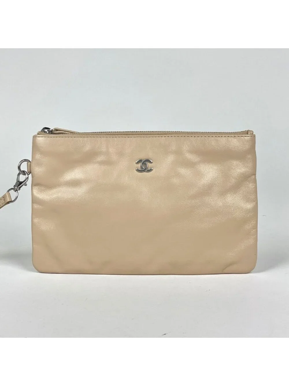 Chanel 22 Small Shoulder Bag Leather Beige